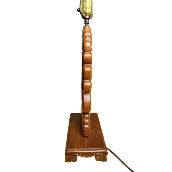 Beautiful 20th Century Chinoiserie Chinese Carved Wood Calligraphy Table Lamp - Picture 13 of 16